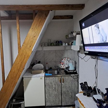 Natural House Visoko Habitación foto