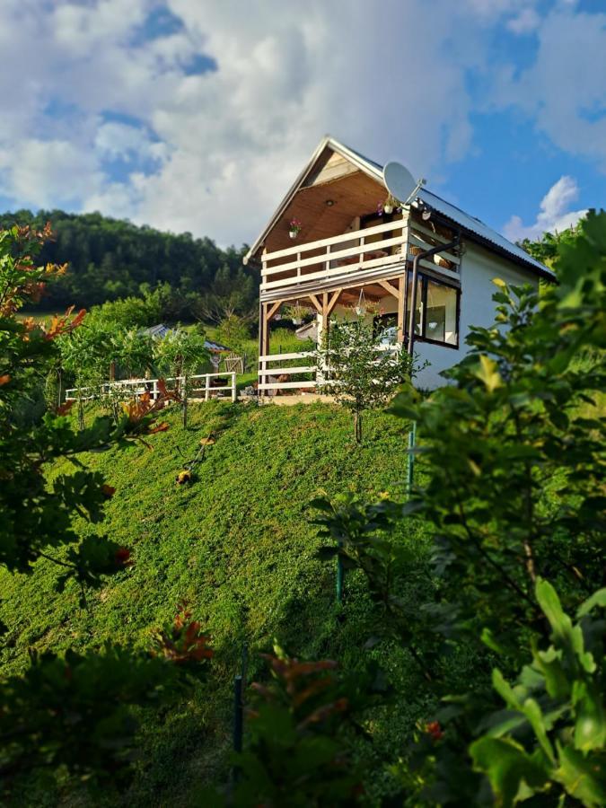Natural House Visoko Exterior foto